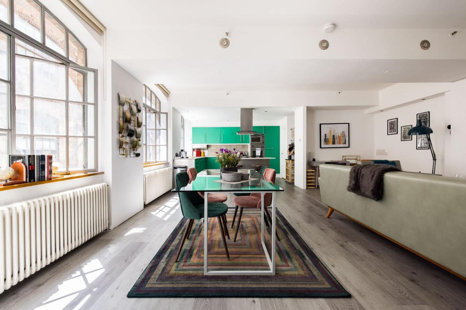 Soho Warehouse Loft With Concierge * Londra